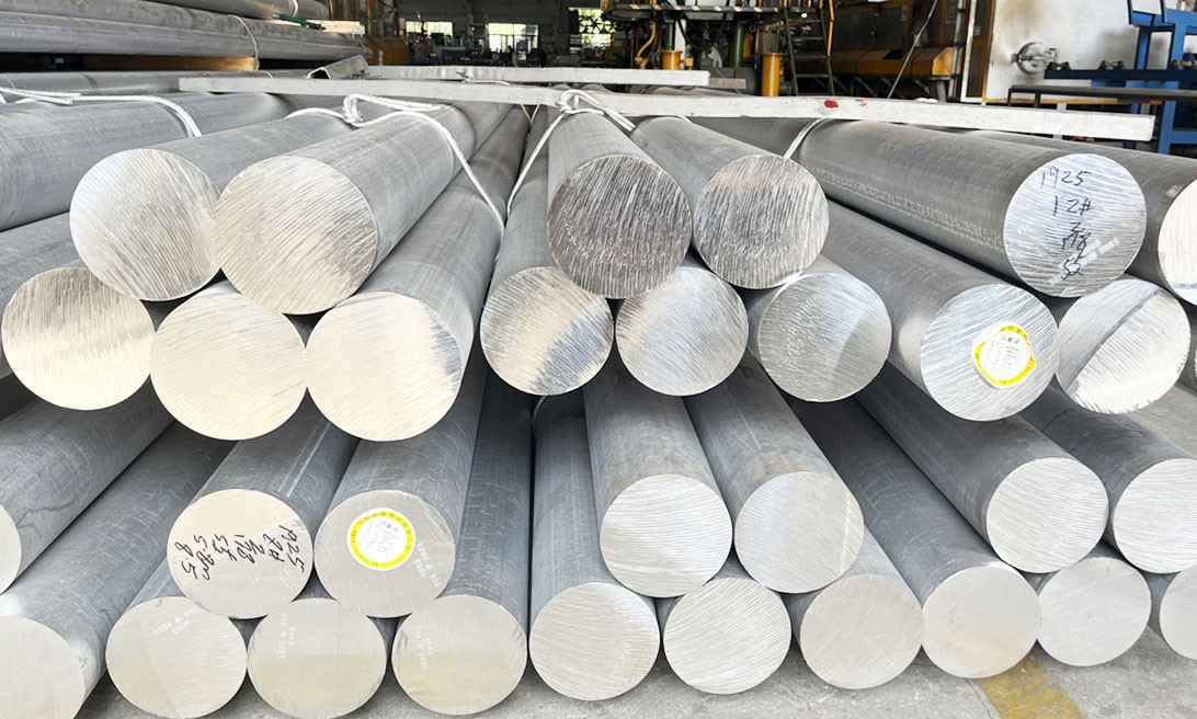 Comparison of Advantages Between Industrial Aluminum Profiles and Traditional Materials Comparison of Advantages Between Industrial Aluminum Profiles and Traditional Materials